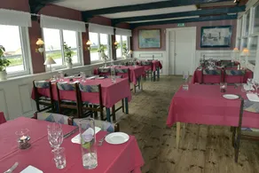 Hvalpsund Færgekro - Restaurant