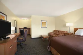 Howard Johnson by Wyndham San Diego Sea World - Chambre