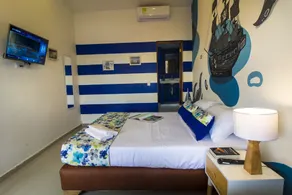 Casa del Puerto Hostel & Suites - Room