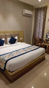 Hotel Glass INN - Quarto