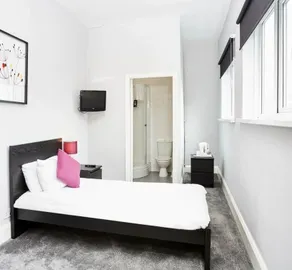 The Embassy Hotel - Habitación