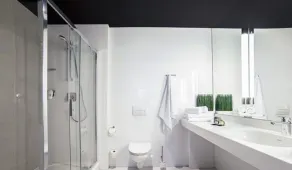 Hotel Metropolitan - Bathroom