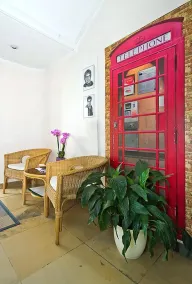 Hotel Neun 3/4 - Hall