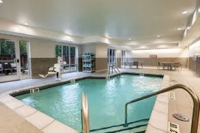 Fairfield Inn & Suites by Marriott St Louis Chesterfield - Piscine