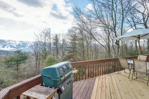 Poconos Cabin on 3 Acres - 5 Mi to Blue Mountain! - Interiør