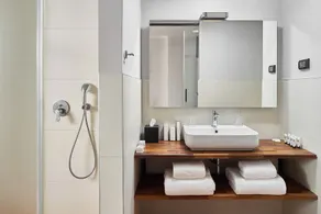 Next Door Park - Bathroom