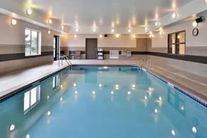 Holiday Inn Express & Suites Emporia Northwest by IHG - Pool