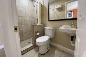 Siesta Motel Lakeland FL - Badezimmer