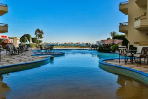 Magic Beach Hotel Hurghada - Piscina