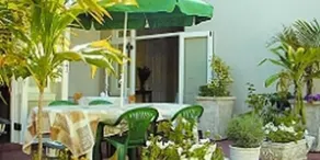 Sommersby Bed & Breakfast - Outdoor dining