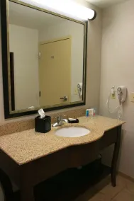 Hampton Inn & Suites West Point - Bagno