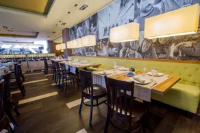 Hotel HP Tower One Brasov - Restaurante