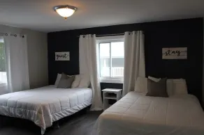 Lakeview Motel and Cottages - Rum