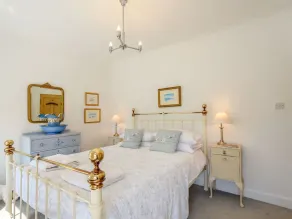 Priory Walk - Room