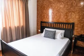 Hotel Adonis Capital - Chambre