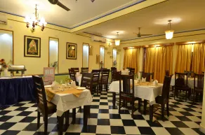 Koolwal Kothi Zinc Journey by The Fern, Nawalgarh, Rajasthan - Restaurant