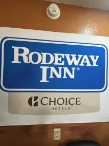 Rodeway Inn Memphis - Check-in/check-out kiosk