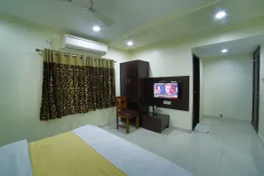 Hotel Shiv Villa by SAH - Room
