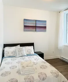 Luxurious and Peaceful Townhouse - Room