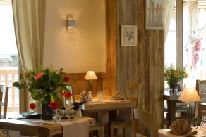 Logis La Croix-Saint-Maurice - Restaurante