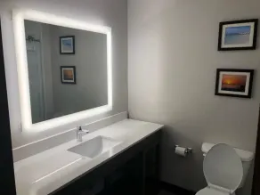 Comfort Suites Fort Lauderdale Airport & Cruise Port - Salle de bain