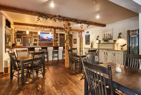 3 Pines Lodge Muskoka - Restaurant