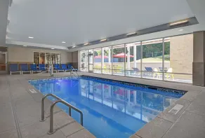 Home2 Suites by Hilton Raleigh North I-540 - Piscine