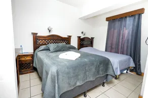 Los Faroles - Room