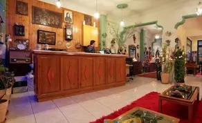 Hotel Varonos - Réception