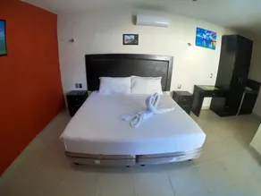 Luna Studios 23  - Quarto