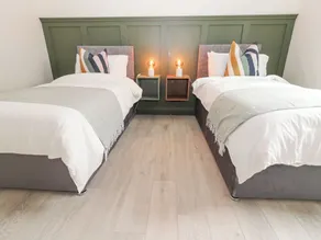 Curhoor - Habitación