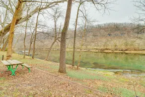 Premier Trout Fishing: Scenic White River Cabin - Interiør