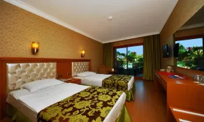 Pasabey Hotel - Vue de la chambre