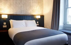 Kings Head by Chef & Brewer Collection - Room