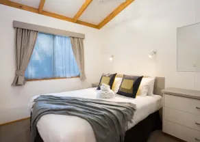Daylesford Holiday Park - Room