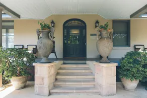 Bells at Killcare Boutique Hotel, Restaurant & Spa - Reception
