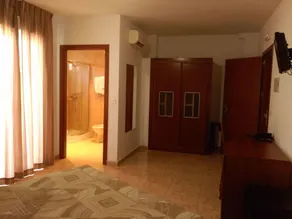 Hotel Balneario Fuentes del Trampal - Værelse