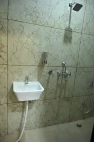 Hotel Kumar Continental - Salle de bain