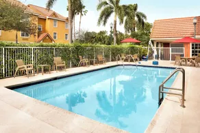 TownePlace Suites Fort Lauderdale West - Piscine
