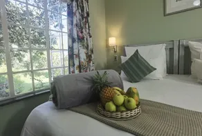 Random Harvest Country Cottages - Room