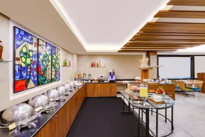 Lemon Tree Hotel, Indore - Restaurant