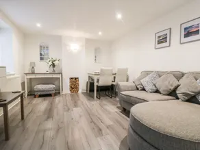 Swallow Cottage - Living area
