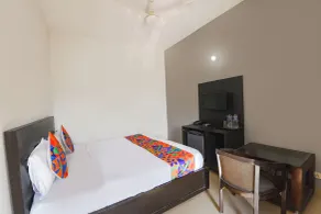 FabHotel Surajkund Residency - Habitación