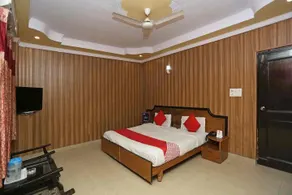Hotel Leisure Palace - Room