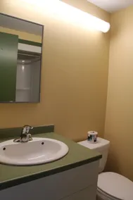 Glendenning Hall at Holland College - Salle de bain