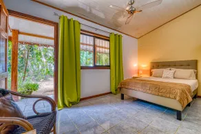 Yucca Beachfront Hotel - Room