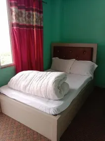 Hotel peace and happy - Room