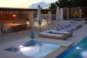 Niovi Boutique Apartments - Inn-/utsjekkingsautomat