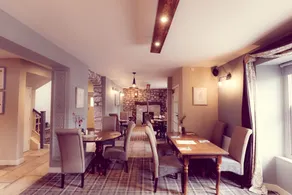 The Tavern - Restaurant