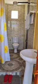 The Junction Resort Marigat - Banheiro